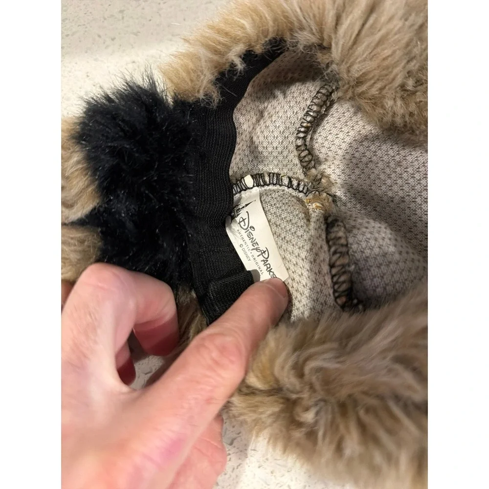 Disneyland Raccoon Cap with Tail‎ Vintage Polyester